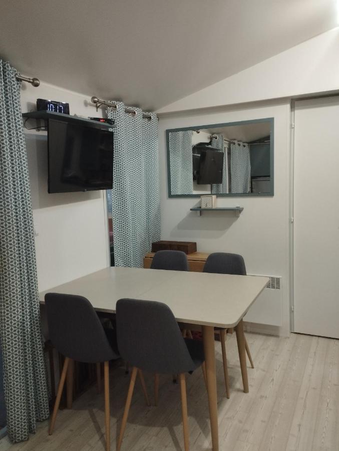 Mobil-Home Tout Confort A 300M De L'Ocean Saint-Brévin-les-Pins Zewnętrze zdjęcie